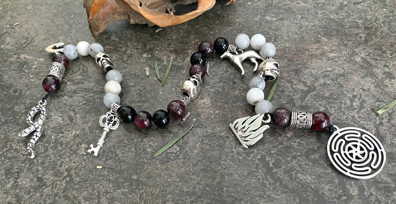 Hecate prayer beads, Goddess of Witchcraft, Goddess of Magic, Pagan altar tool, Hellenistic, Goddess of the Underworld, Pagan Rosary, Gift zdjęcie 3