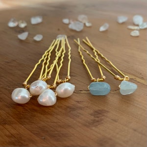 Algo azul, delicada perla barroca y aguamarina conjunto de alfileres de pelo de cristal plata u oro imagen 1