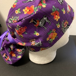 Cola de caballo de animales juguetones para mujer O gorro de exfoliación
