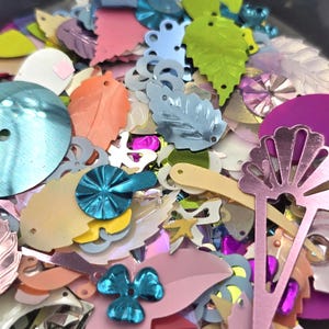 Vintage Sequins, Multi Colored Spring Summer Blend, Assorted Vintage Sequins, Leaves, Flowers, Bright Colors, 10 Gram weight