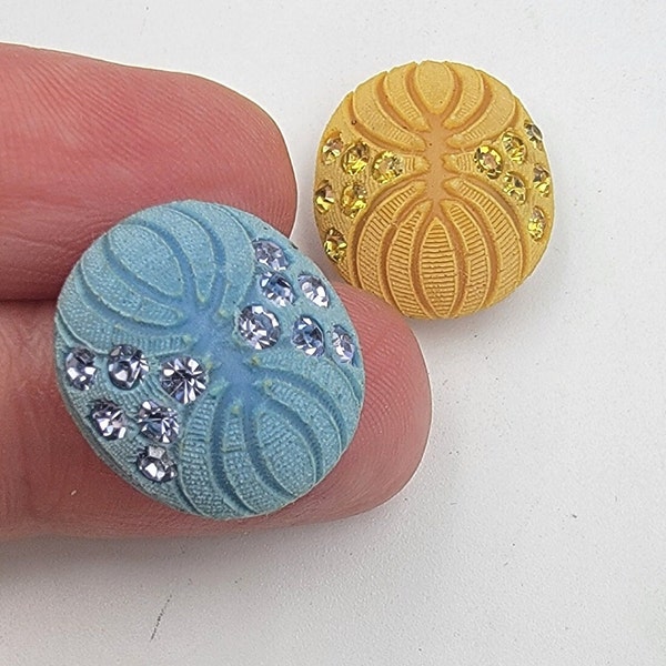 Vintage Buttons, Oval buttons, pave crystal Rhinestones, Yellow, Blue, Plastic Buttons, 1940 button, 18mm