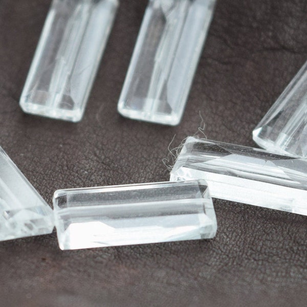 Faceted rectangle Bead, Vintage Acrylic Bead, Molded Acrylic, Vintage Crystal square Bead, Faceted, Clear Drops, 24 pieces,14mm by 6mm