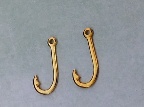 Fishhooks Charms, Fishhooks, Fishing Charms, Gone Fishing, Gold Hooks, Vintage Charms, 12 Pieces.