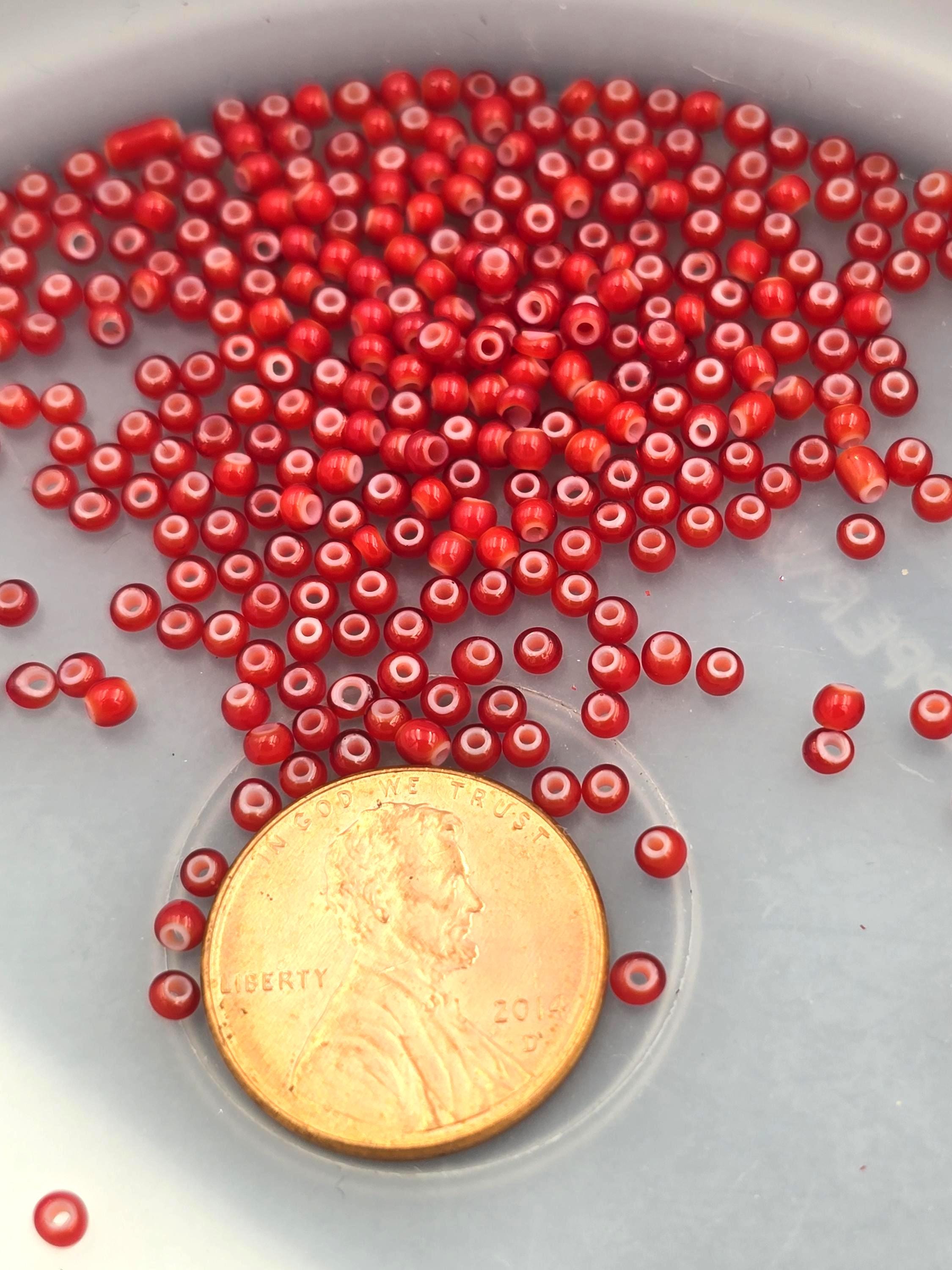 13/0 , Summer Red White Heart Seed Beads, White Center, Vintage