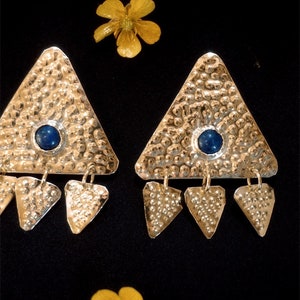 Máni Earrings of brass and Lapis Lazuli chabochon, Nordic Bronze Age, Shieldmaiden, Ancient Goddess Jewelry image 5