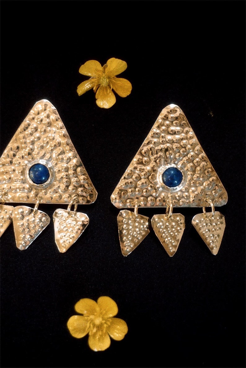 Máni Earrings of brass and Lapis Lazuli chabochon, Nordic Bronze Age, Shieldmaiden, Ancient Goddess Jewelry image 5