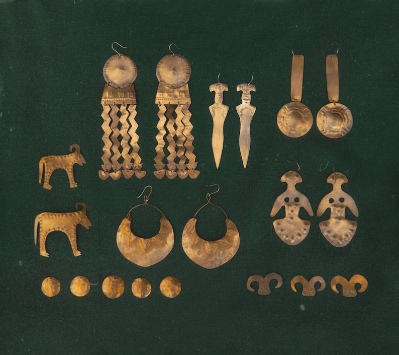 Boucles d'oreilles Akna Maya, Bijoux anciens, Boucles d'oreilles aztèques, Bijoux de déesse image 7