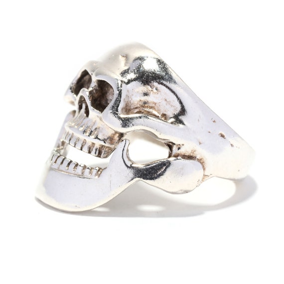 Large Skull Ring, Sterling Silver, Ring Size 8, S… - image 4