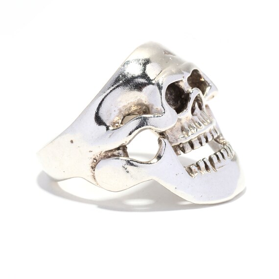 Large Skull Ring, Sterling Silver, Ring Size 8, S… - image 2