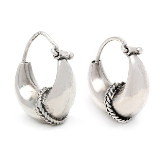 Vintage on sale silver hoops