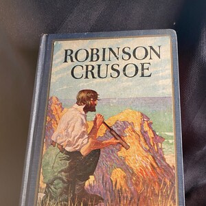 Robinson Crusoe Book