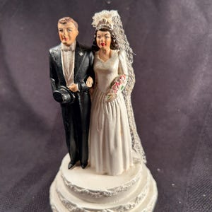 Vintage Bride & Groom Wedding Cake Topper
