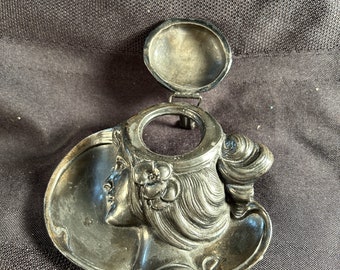 Benedict Manufacturing co Silverplate Art Nouveau Inkwell Frame