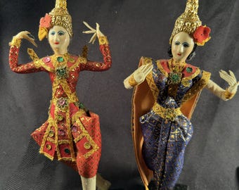 ヴィンテージのタイのダンス人形：職人による民芸品のカップル、民族