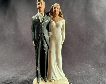 Vintage 1940s Bride & Groom Cake Topper – Chalkware Wedding Keepsake
