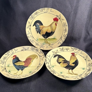 Set of 3 Vintage Rooster Plates – 6-Inch Decorative Collectibles