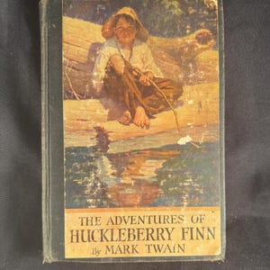 Huckleberry Finns äventyr från 1923 – Mark Twain – Klassisk illustrerad inbunden