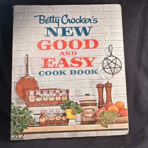 Vintage Betty Crocker Cookbook – New Good and Easy Cook Book