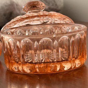 1930s Peach Pink Pressed Glass Dressing Table Set, Geometric Starburst Pattern