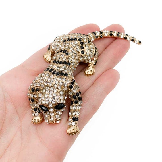 JENNIFER GIBSON JEWELLERY Statement Tiger Brooch