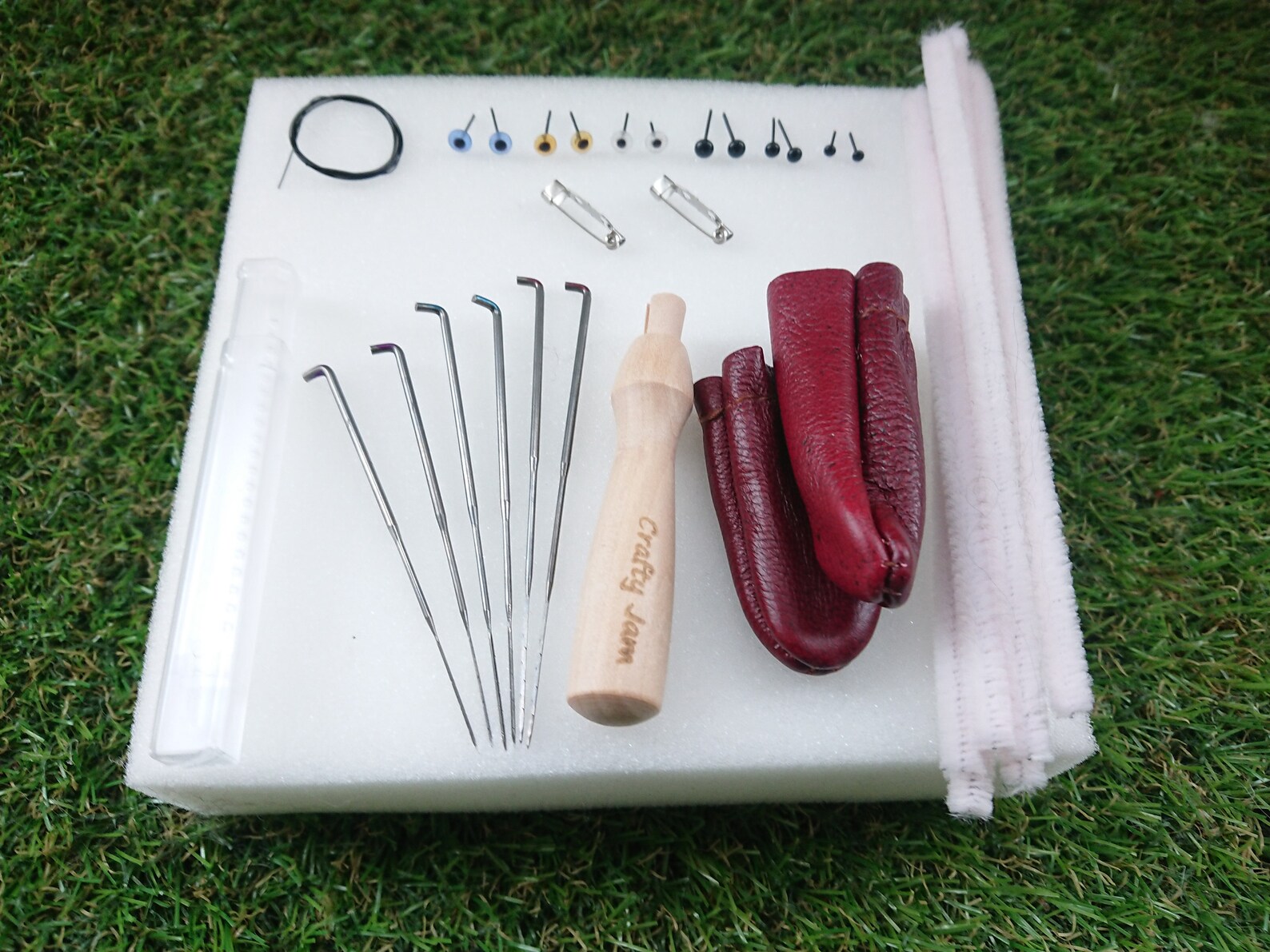 Natural 3D Animal Needle Felting Starter Kit Wool, Needles, Mat ...