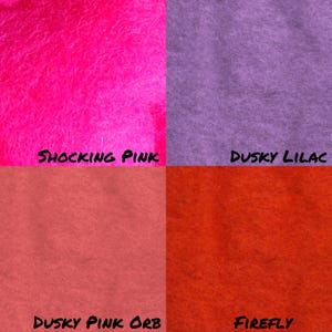 Puede incluir: Cuatro muestras de tela en diferentes colores: rosa impactante, lila oscuro, rosa polvoriento y luci&eacute;rnaga. Las muestras est&aacute;n dispuestas en una cuadr&iacute;cula.
