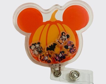 Magic Mouse pumpkin inspired shaker badge reel | Keychain