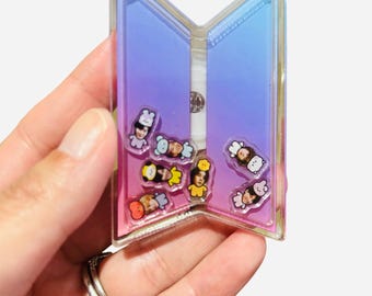 Korean Boy Band shaker badge reel | Keychain