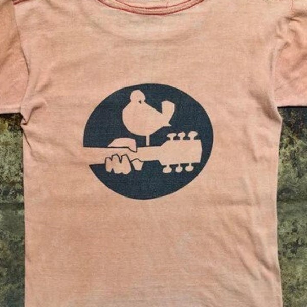 1969-70 Authentic Vintage Woodstock T-Shirt Chest 33"