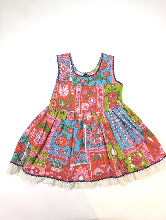 KIDS: 1960s Fun Frills Dress