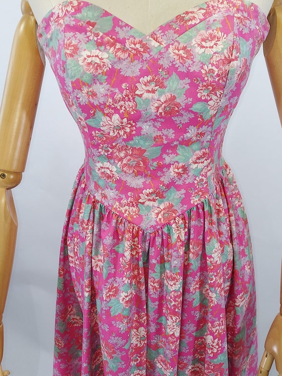 1980-1990s Laura Ashley Pink Floral Print Sweethe… - image 6