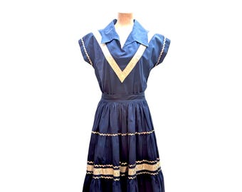 1950s Patio Set Homemade Skirt and Top Bust 36" Waist 28"