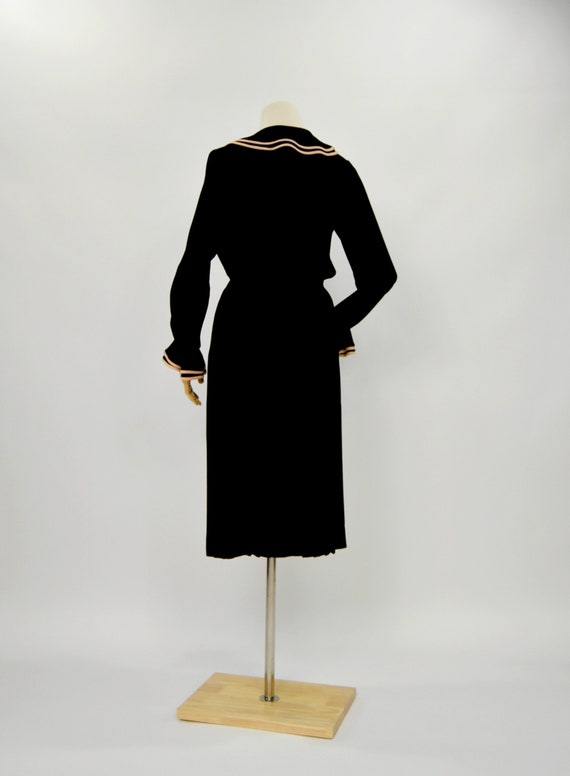 1970s Albert Nipon Dress - image 3