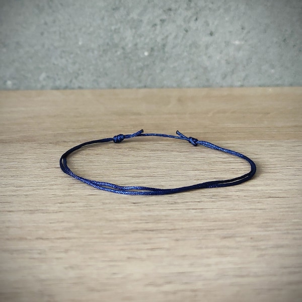 Bracelet KING BLUE Bouddhiste Nœuds glissants minces Bracelet OUTREMER Bijoux Homme Femme minimaliste Bracelet imperméable à l’eau