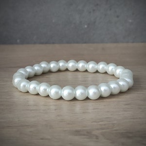 Pearl Glass Bracelet, White Elegant, Stretchy Bracelet,Jewelry,Beaded Bracelets for Women, Gift for Her, Beaded Pearl Bracelet