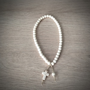 Rearview Mirror Howlite Beads Rearview Mirror Cross Car Accessories for Mens Gift Car Charm Boyfriend Gift Husband Gift Brother Gift