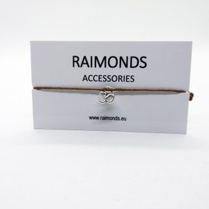 Bracelet cordon Om, bracelet souhaits Karma, breloque Om, bracelet yoga empilable, carte Karma, bracelet cordon ciré, cadeau yoga, bracelet de l'amitié Om