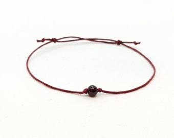 Passion and Self Confidence, Garnet Healing Energy Bracelet, Chakra Balancing Adjustable String Bracelet