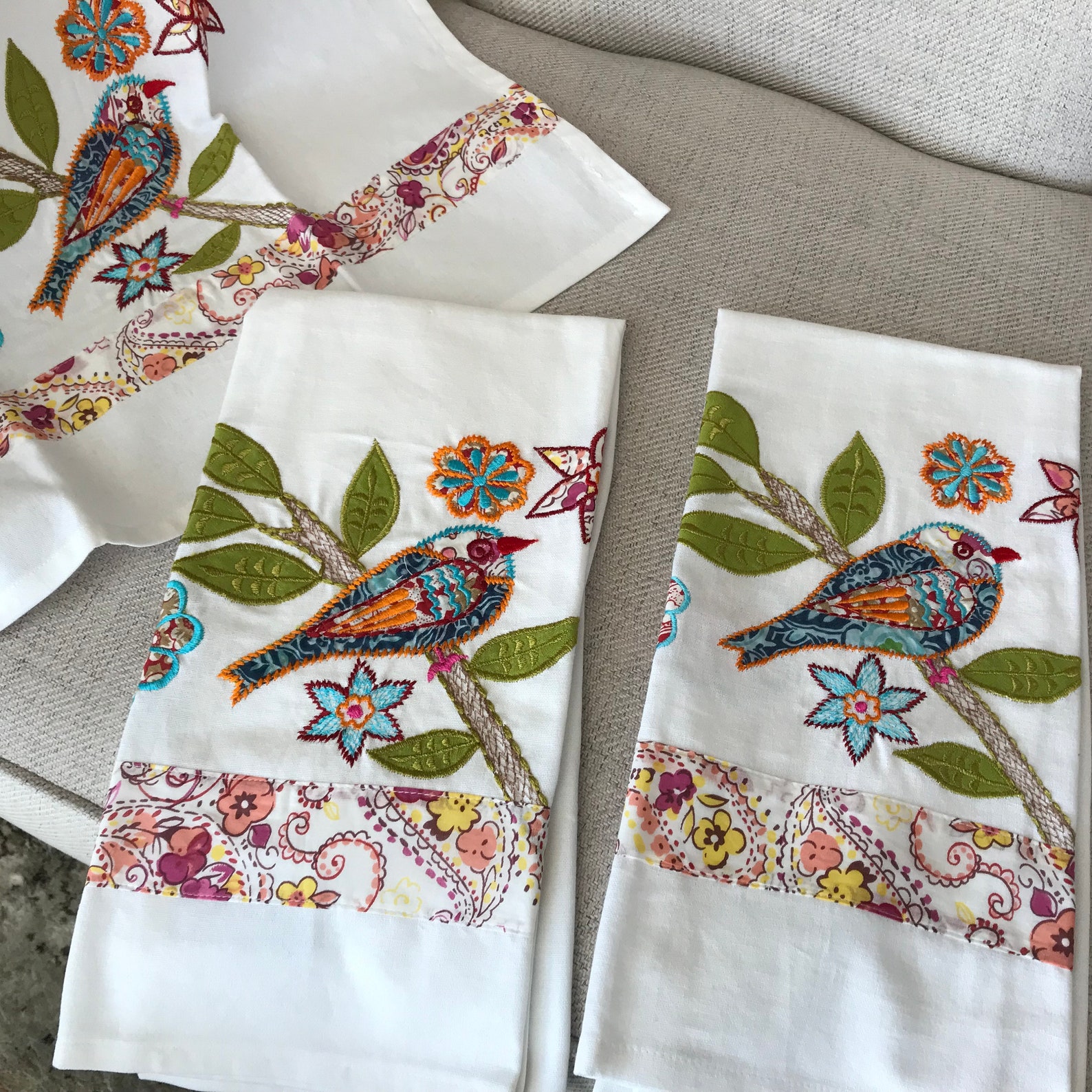 EMBROIDERED 100 Cotton TEA TOWEL Artistic Accents Etsy