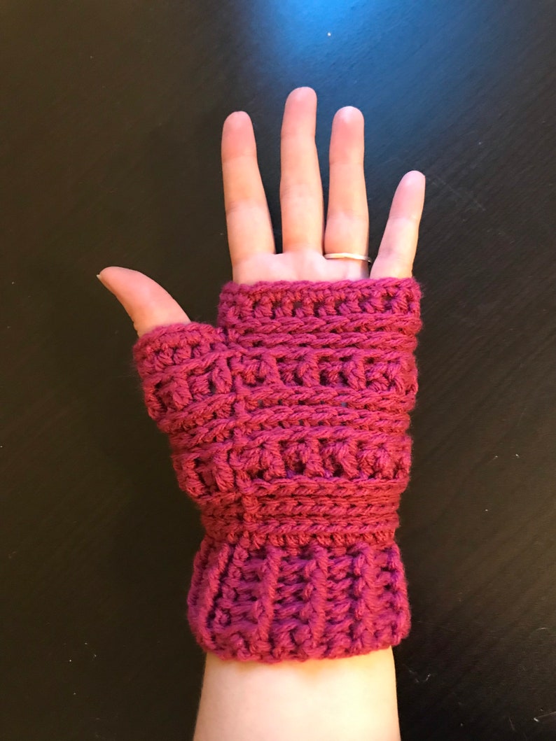 Fingerless Gloves