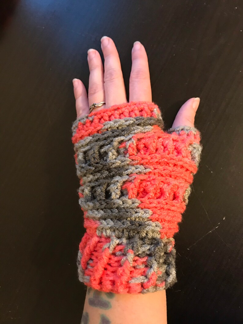 Fingerless Gloves
