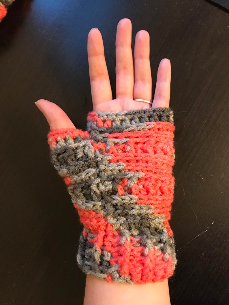Fingerless Gloves