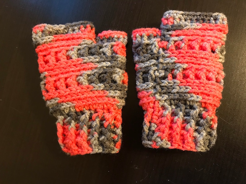 Fingerless Gloves