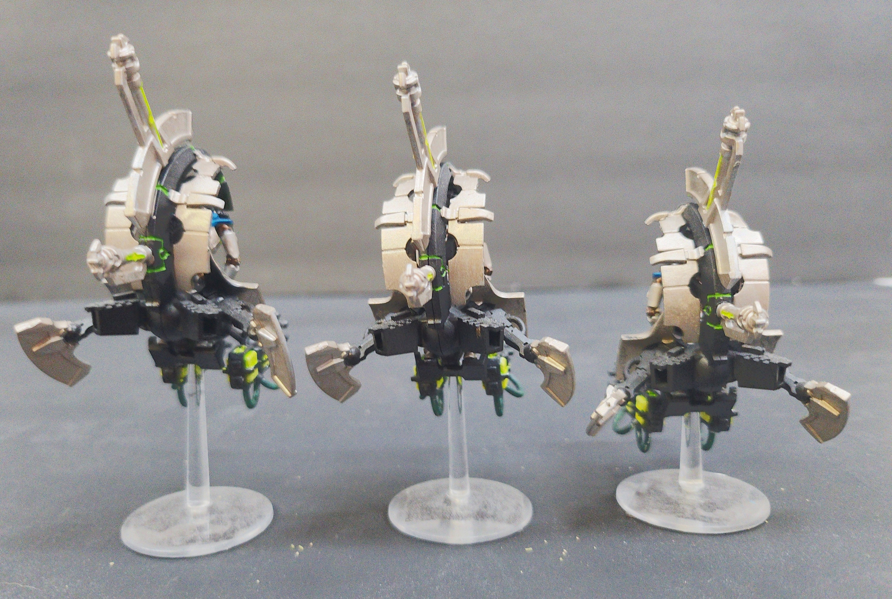 ウォーハンマーネクロントゥームブレイド3体セット塗装済み。ケース付き。 楽天市場】【新品】ネクロン：トゥームブレイド [ウォーハンマー