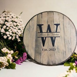 Bourbon Barrel head wedding guest book , guestbook, wedding,  guest book #weddingguestbook