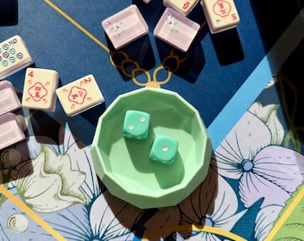 Mahjong Dice Holder: Geometric Bowl