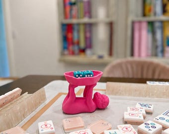Mahjong Dice Holder: Monkey See, Monkey Roll
