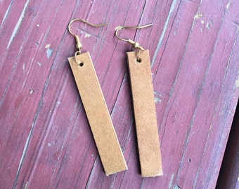 leather strip earrings // camel