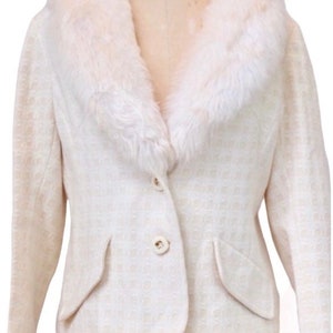 Merco Davron label, pure wool jacket, sheepskin wool collar,lined, cream, jacket, tailored, winter wedding, lined hip length jacket