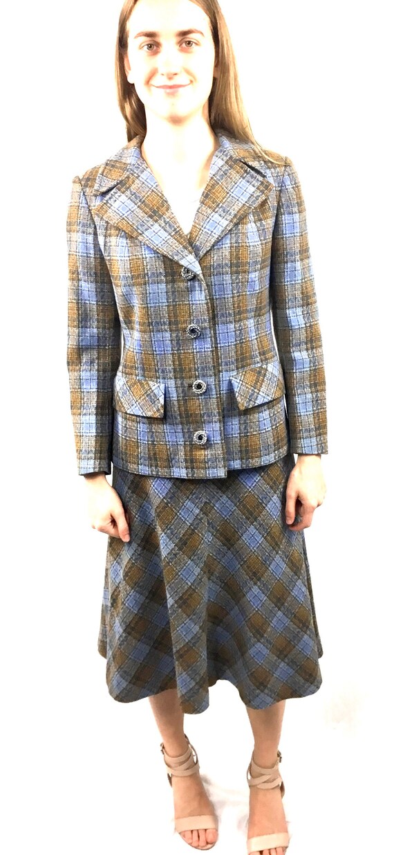 Women’s skirt and jacket suit, plaid fabric, Shel… - image 2